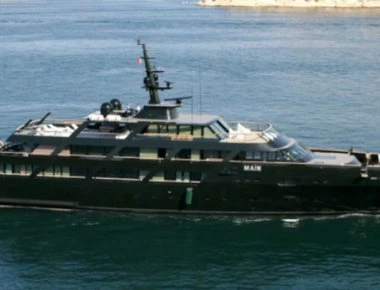 Ρόδος: Καθηλώνει η εκπληκτική θαλαμηγός του Αρμάνι – Συνεχίζεται η περιοδεία στα ελληνικά νησιά!